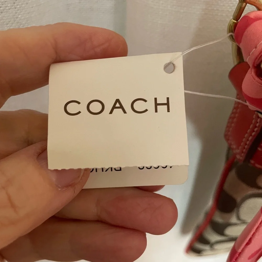 NWT‎ Coach Khaki/Geranium Hamptons Signature Swingpack Crossbody 2007